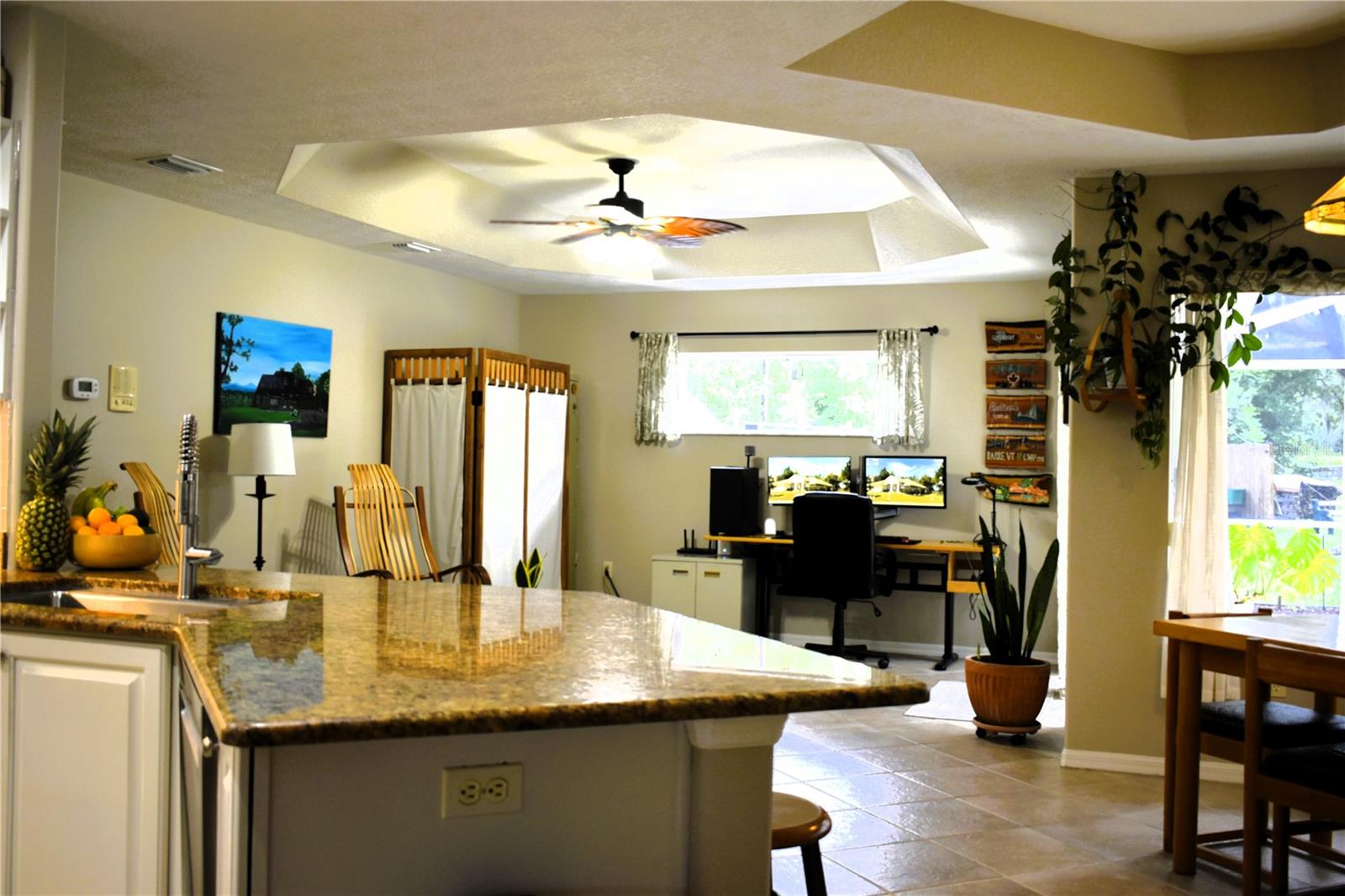 Listing photo id 9 for 9940 N Langdon Rd