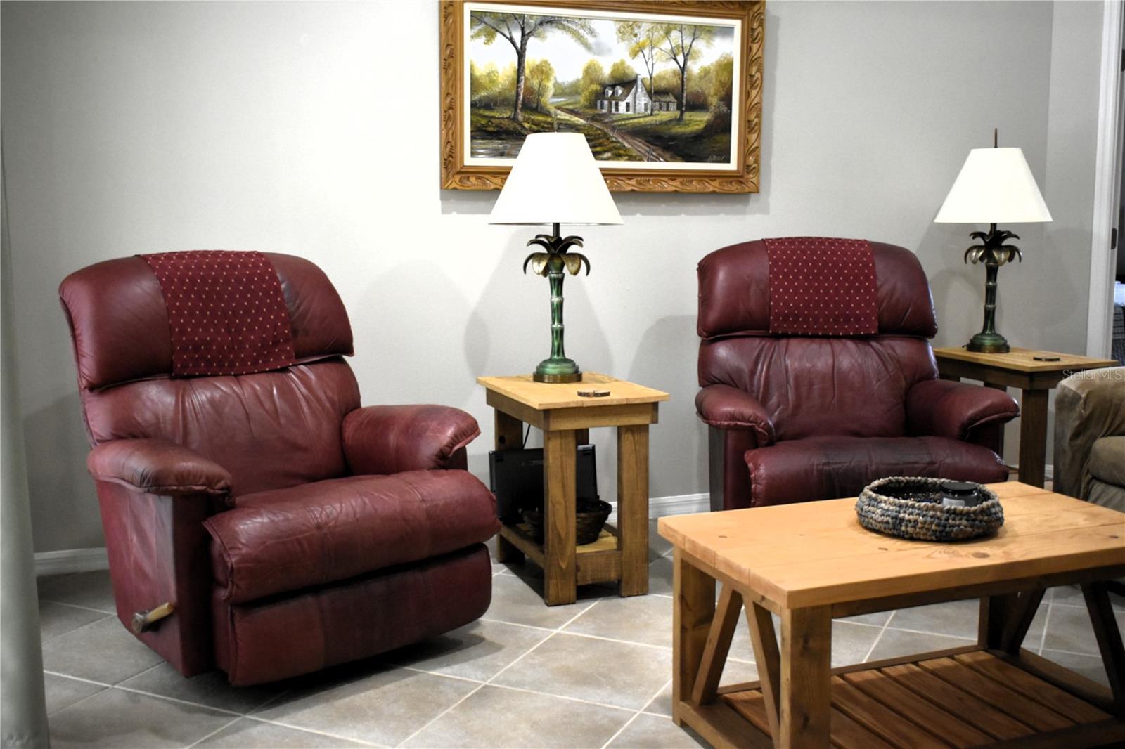 Listing photo id 23 for 9940 N Langdon Rd