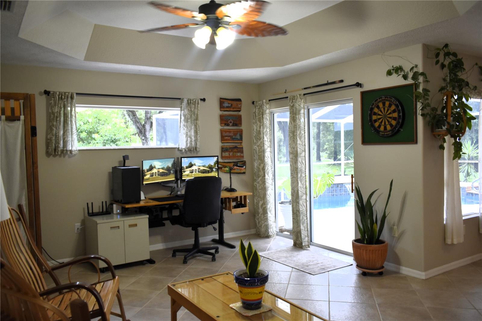Listing photo id 27 for 9940 N Langdon Rd