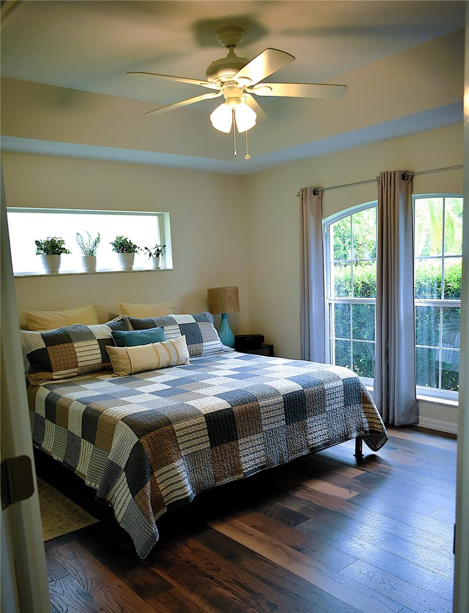 Listing photo id 28 for 9940 N Langdon Rd
