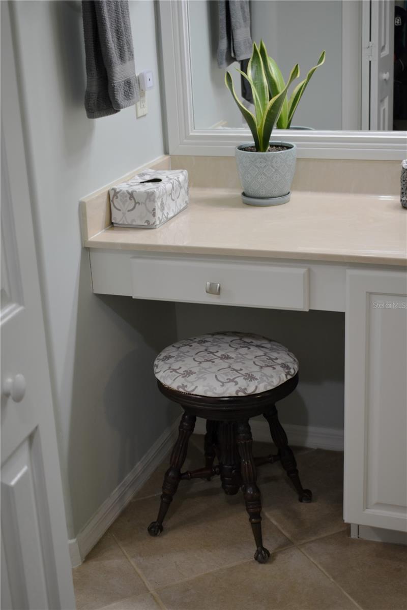 Listing photo id 31 for 9940 N Langdon Rd