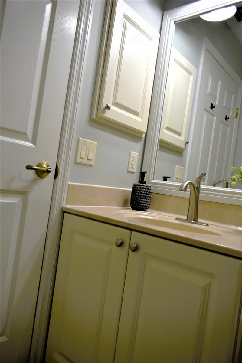 Listing photo id 35 for 9940 N Langdon Rd