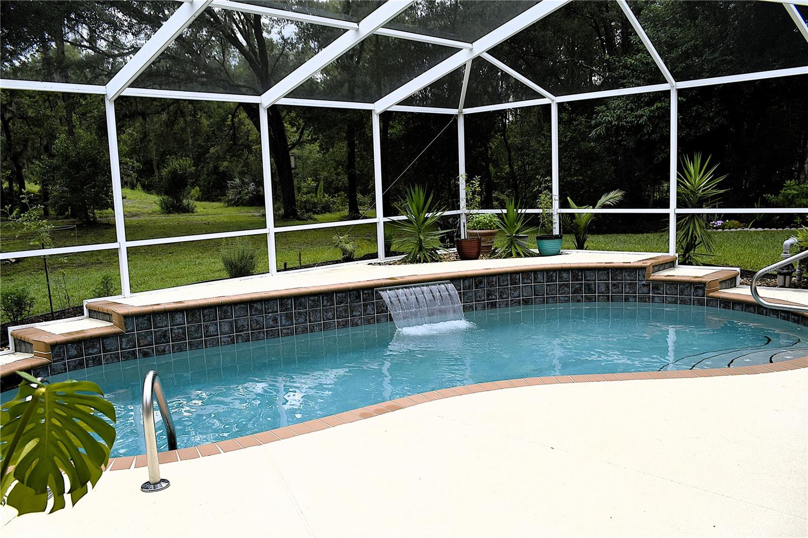 Listing photo id 55 for 9940 N Langdon Rd