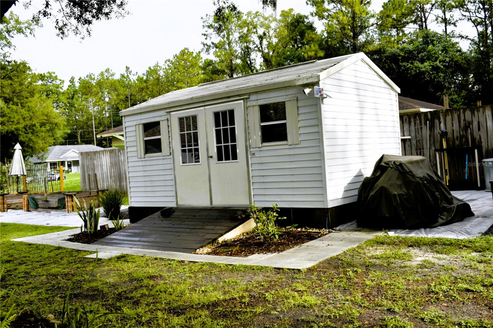 Listing photo id 61 for 9940 N Langdon Rd