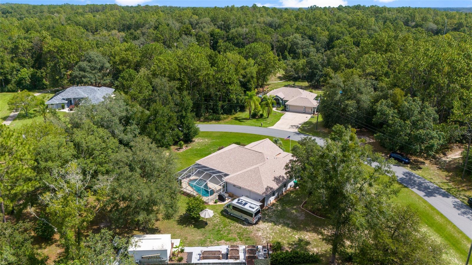 Listing photo id 67 for 9940 N Langdon Rd