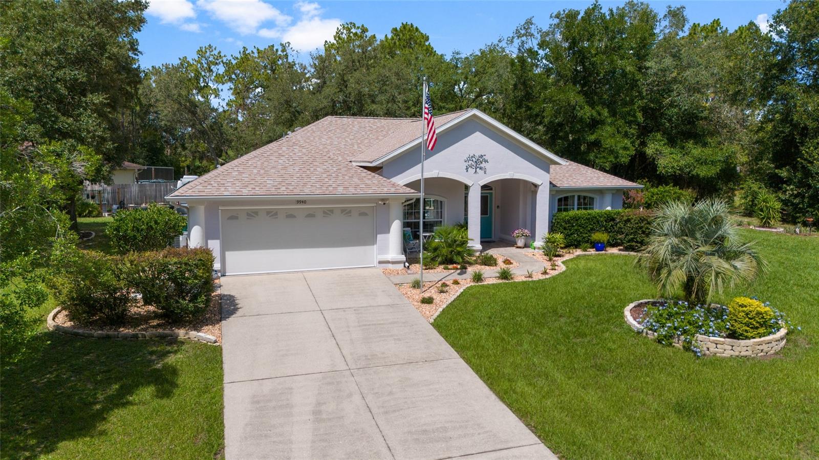Listing photo id 71 for 9940 N Langdon Rd