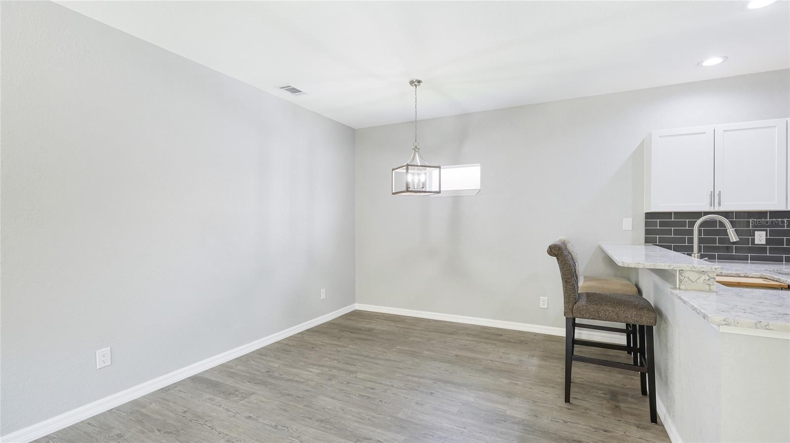 Image 13 of 29 For 3051 27 Court E