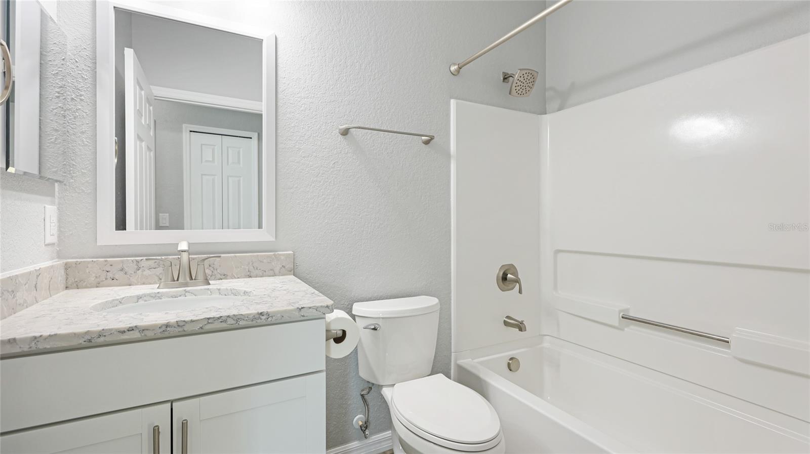 Image 21 of 29 For 3051 27 Court E