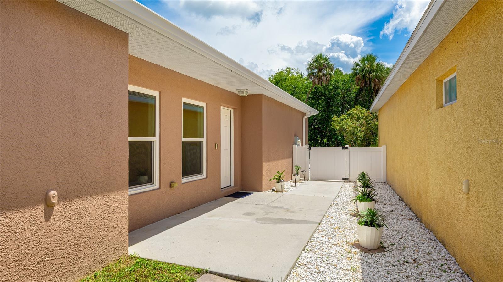 Image 29 of 29 For 3051 27 Court E