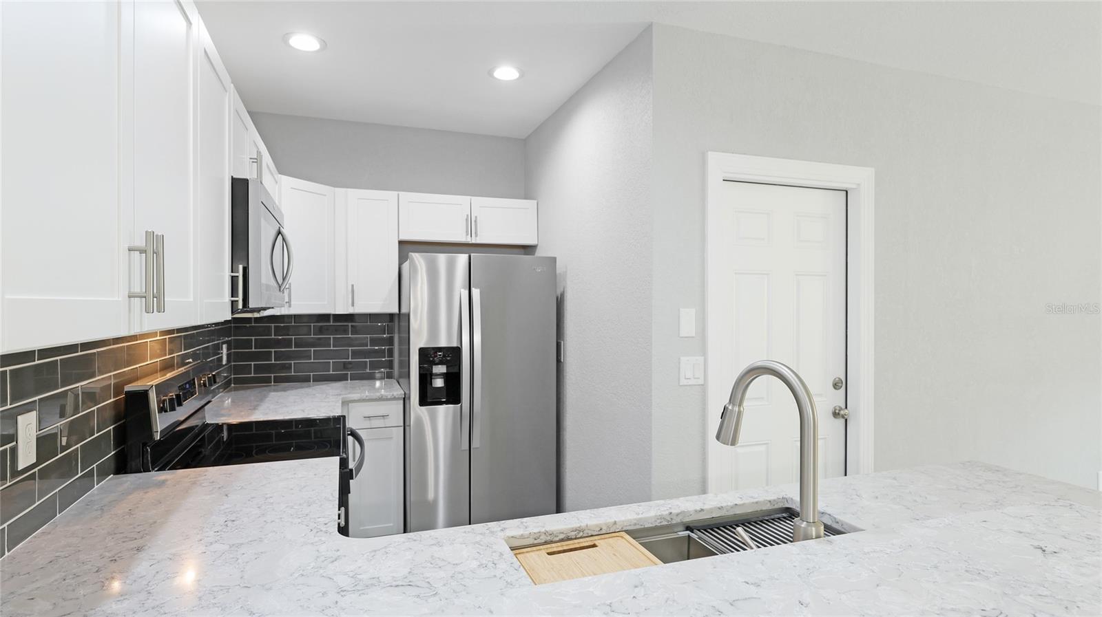 Image 3 of 29 For 3051 27 Court E