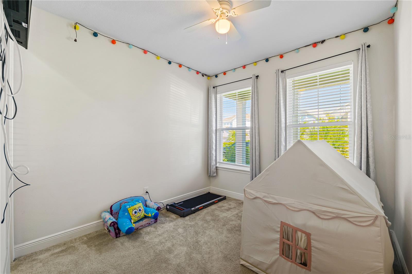 Listing photo id 19 for 28622 Cozy Creek Drive