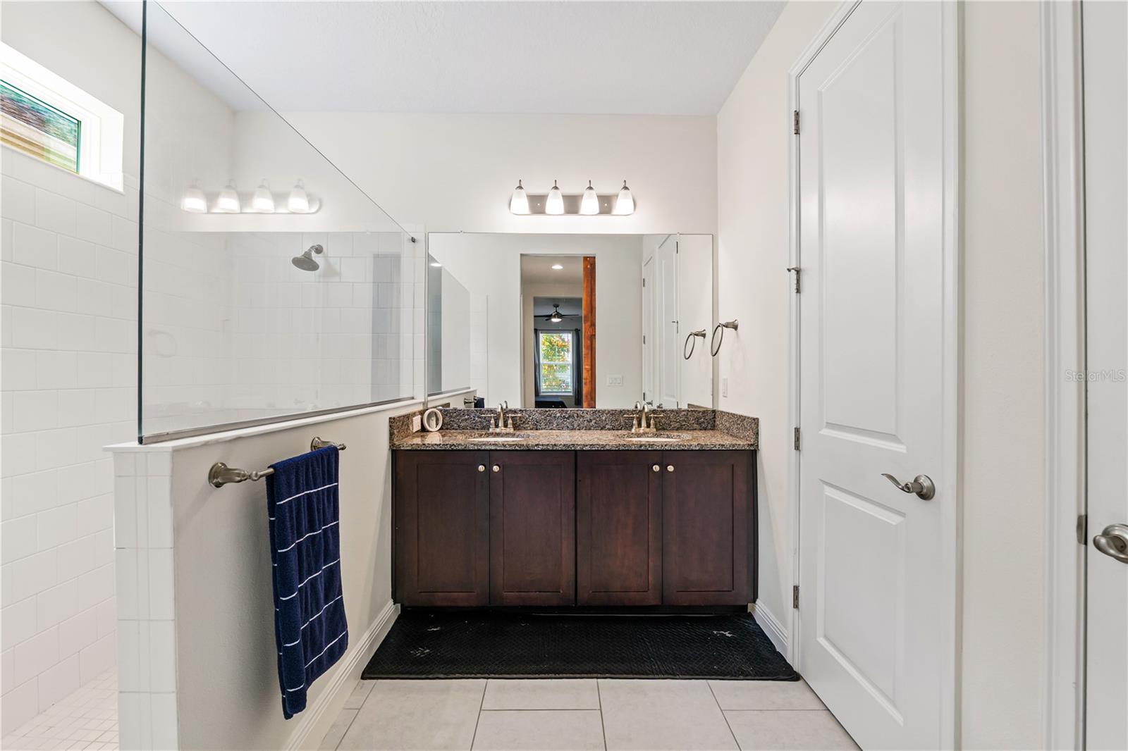Listing photo id 25 for 28622 Cozy Creek Drive