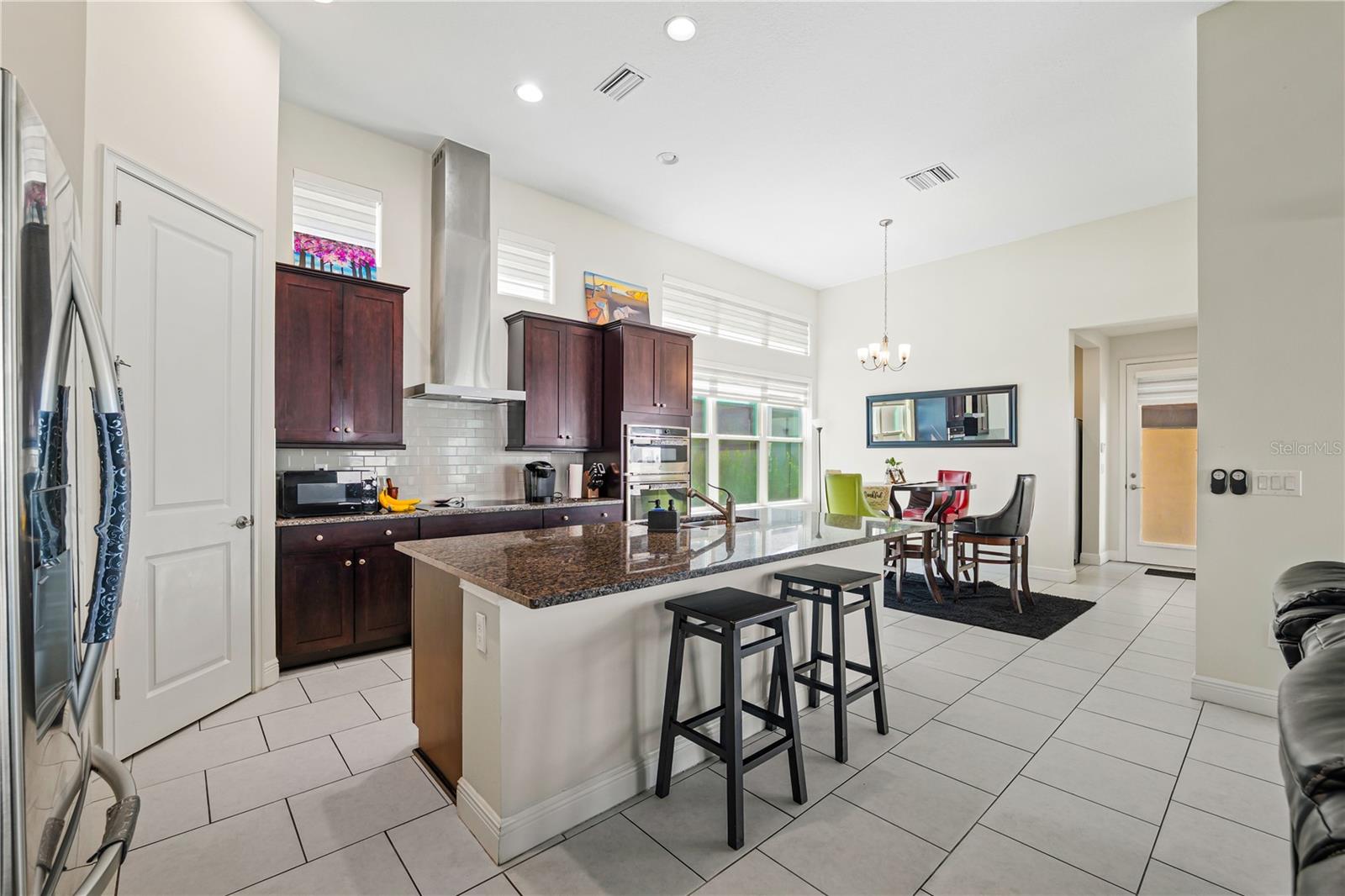 Listing photo id 2 for 28622 Cozy Creek Drive