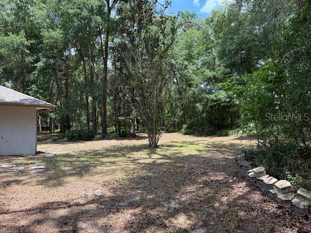 Image 5 of 24 For 8949 Floral Acres Court