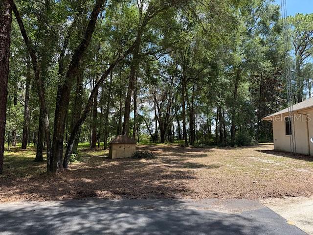 Image 8 of 24 For 8949 Floral Acres Court