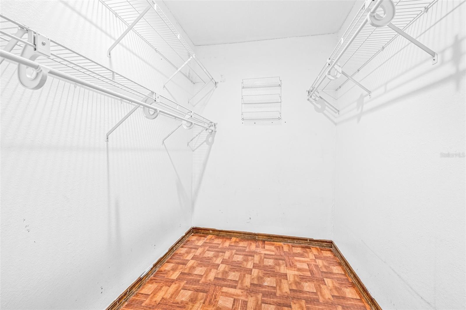 Image 21 of 37 For 10430 Bobcat Drive