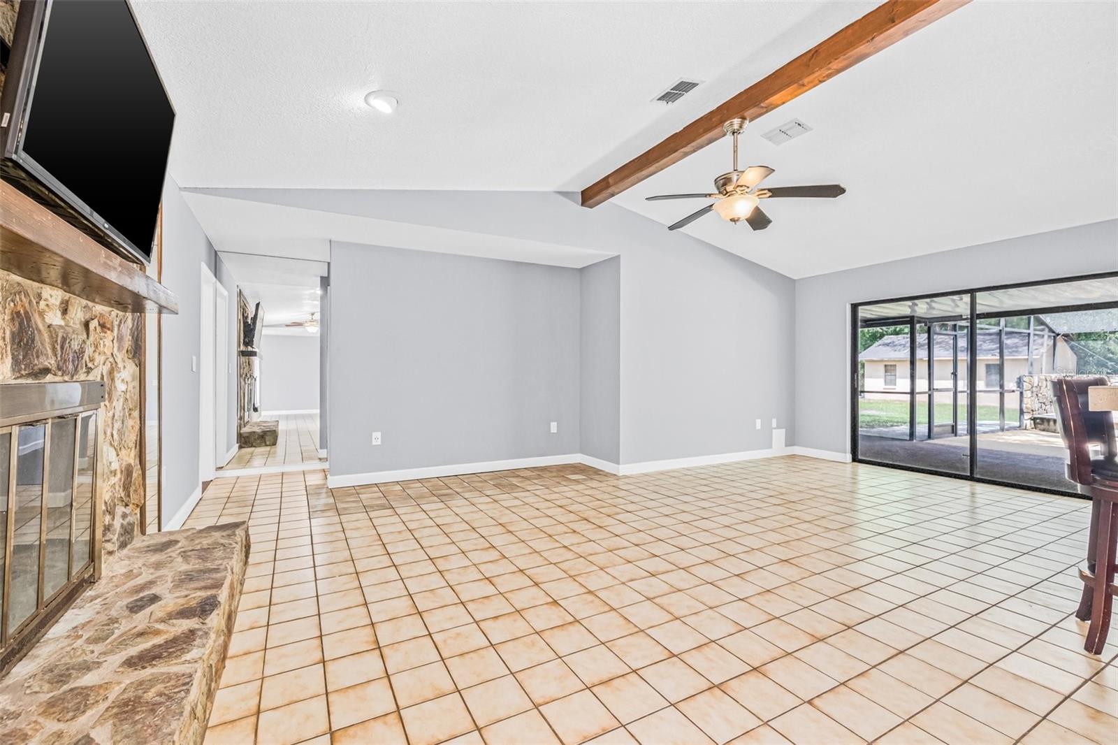 Image 25 of 37 For 10430 Bobcat Drive