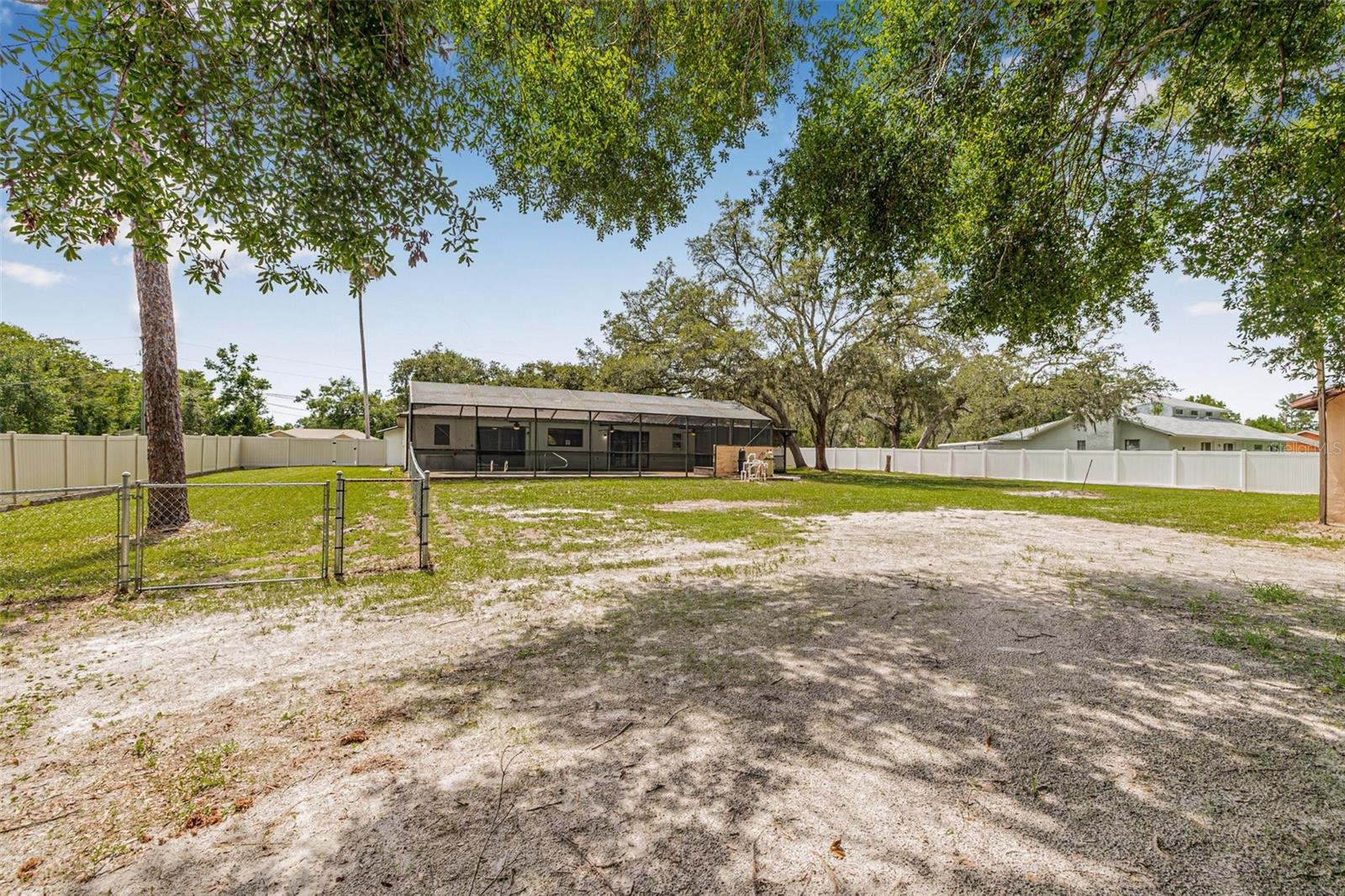 Image 28 of 37 For 10430 Bobcat Drive