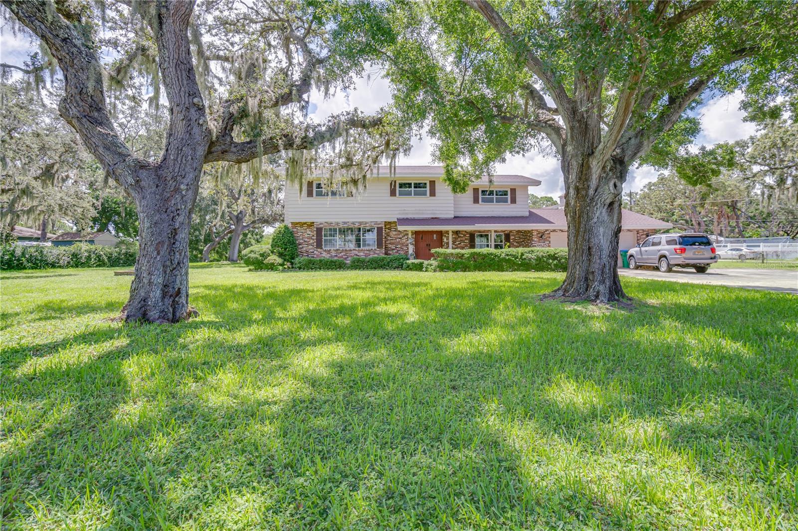 Details for 6625 Burning Tree Drive, SEMINOLE, FL 33777