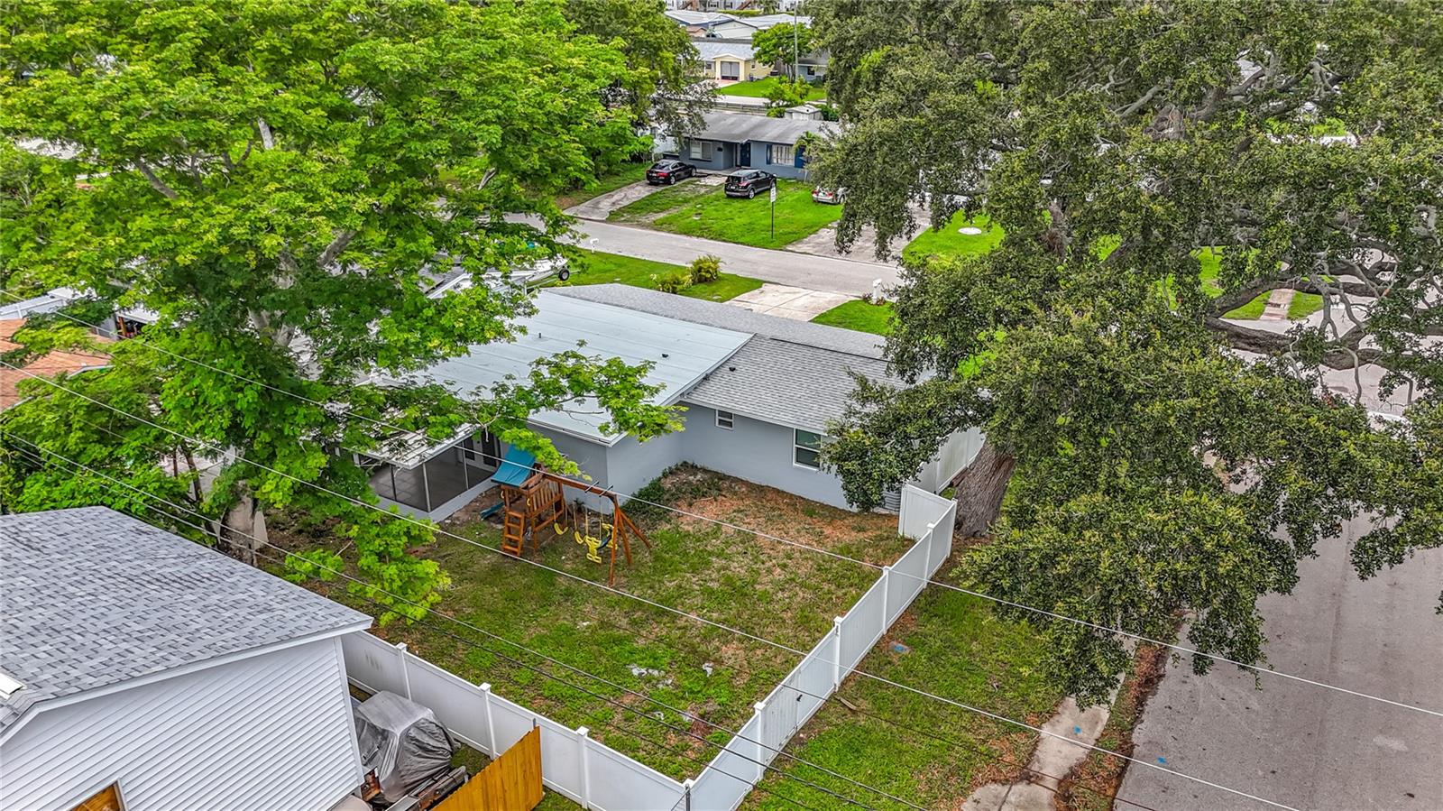 Image 27 of 29 For 5600 65th Terrace N