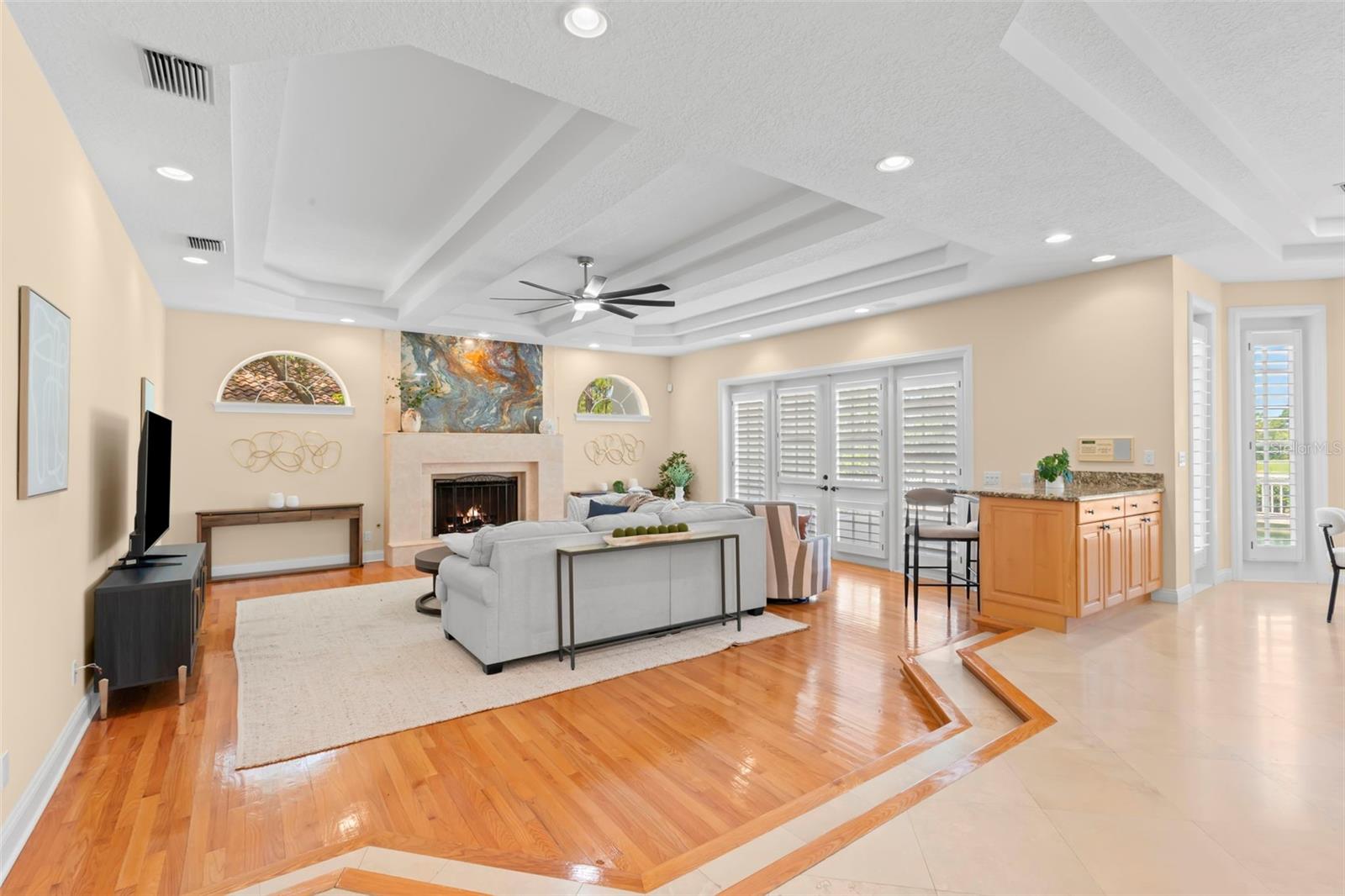 Image 13 of 83 For 7401 Water Silk Drive