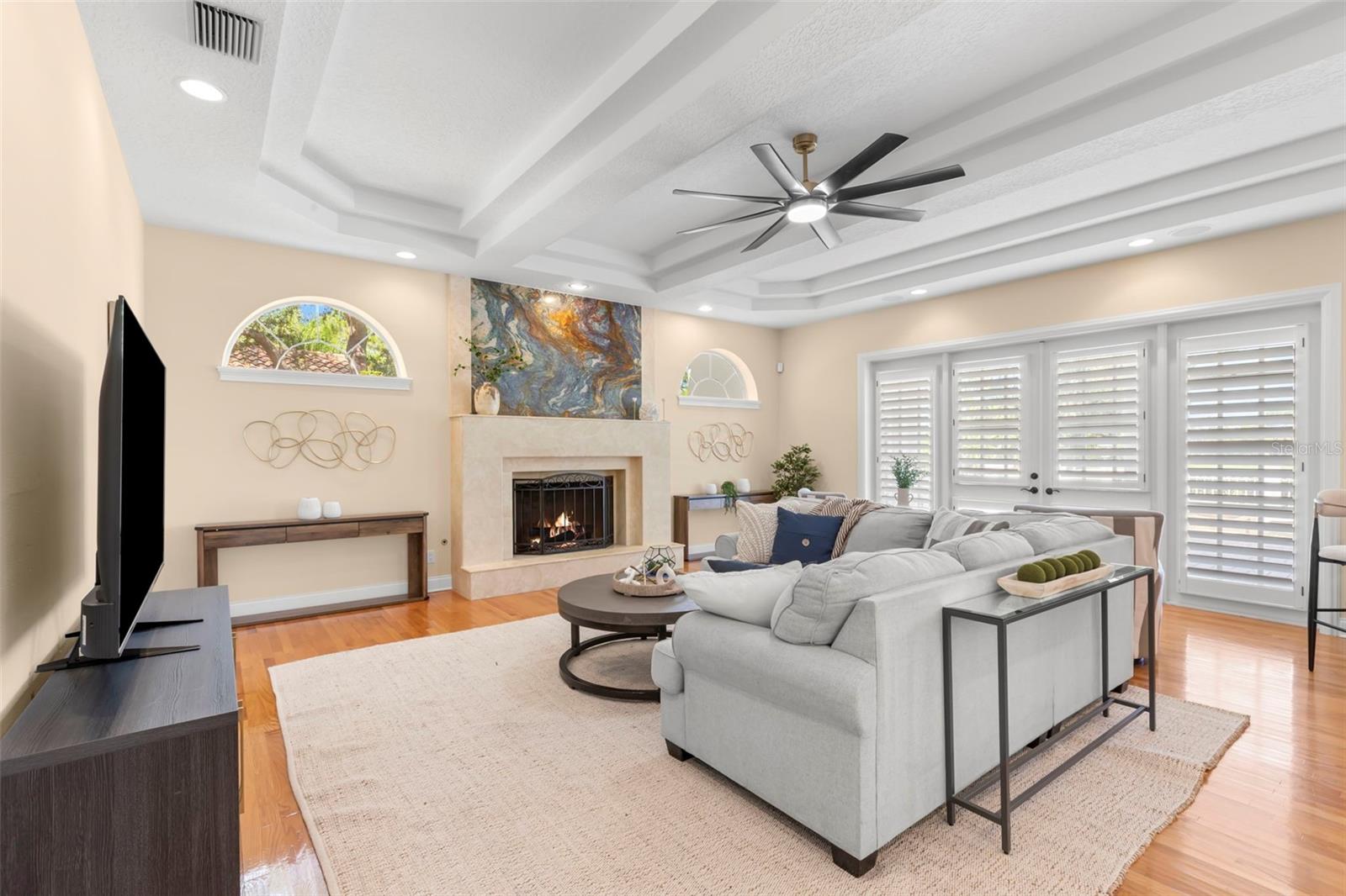 Image 15 of 83 For 7401 Water Silk Drive