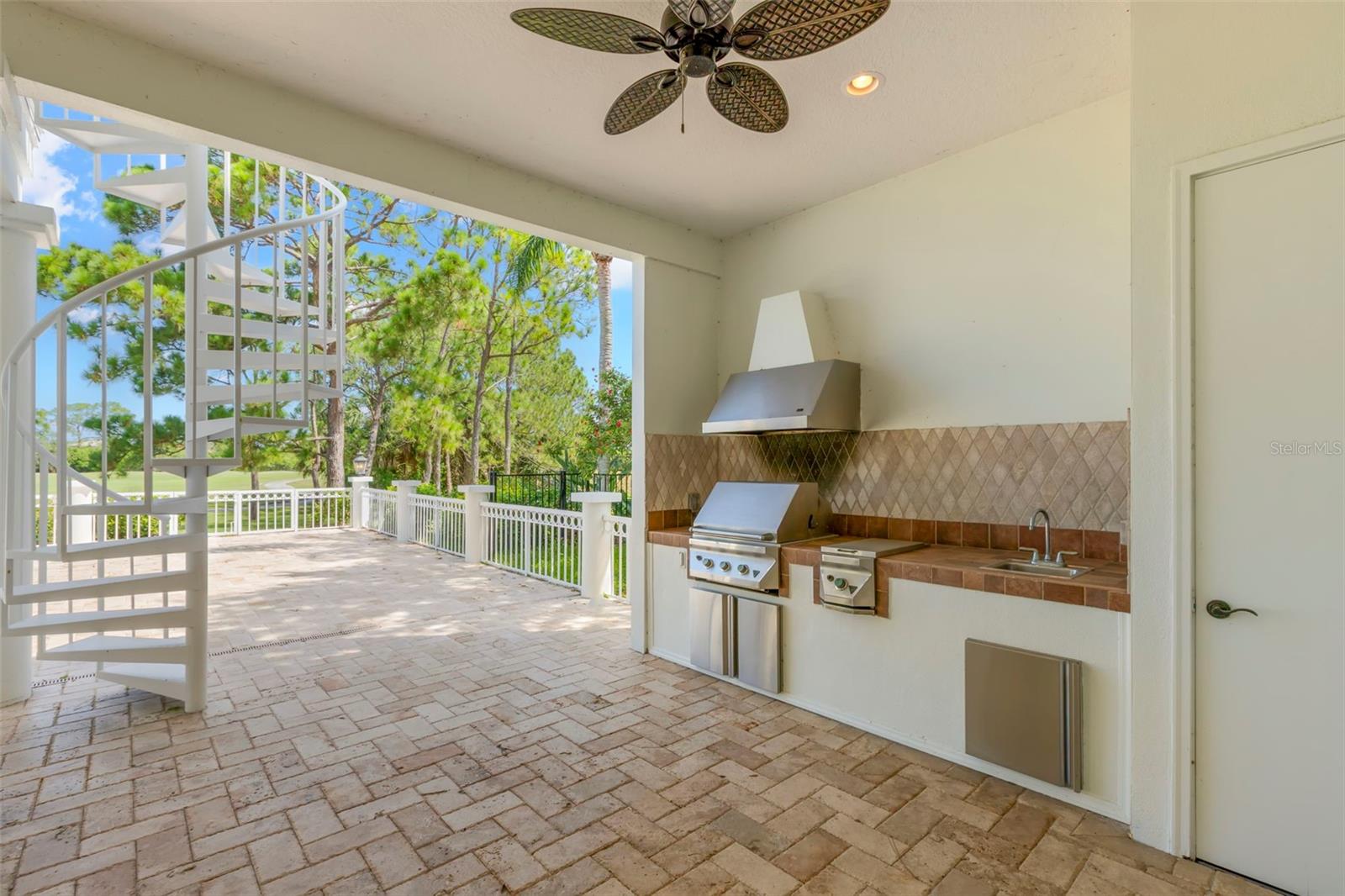 Image 30 of 83 For 7401 Water Silk Drive