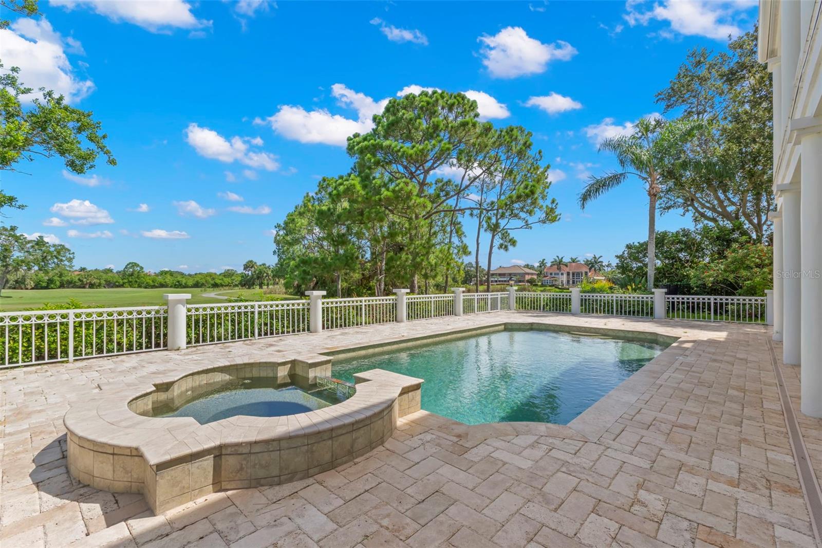 Image 31 of 83 For 7401 Water Silk Drive