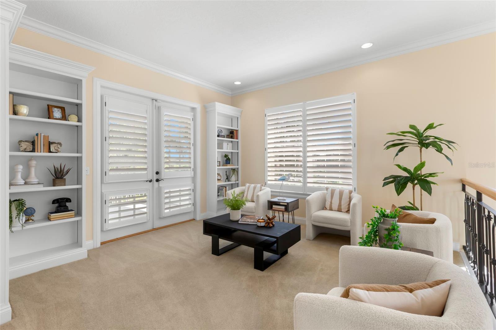 Image 39 of 83 For 7401 Water Silk Drive