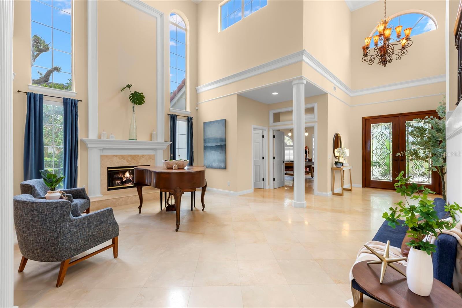 Image 9 of 83 For 7401 Water Silk Drive