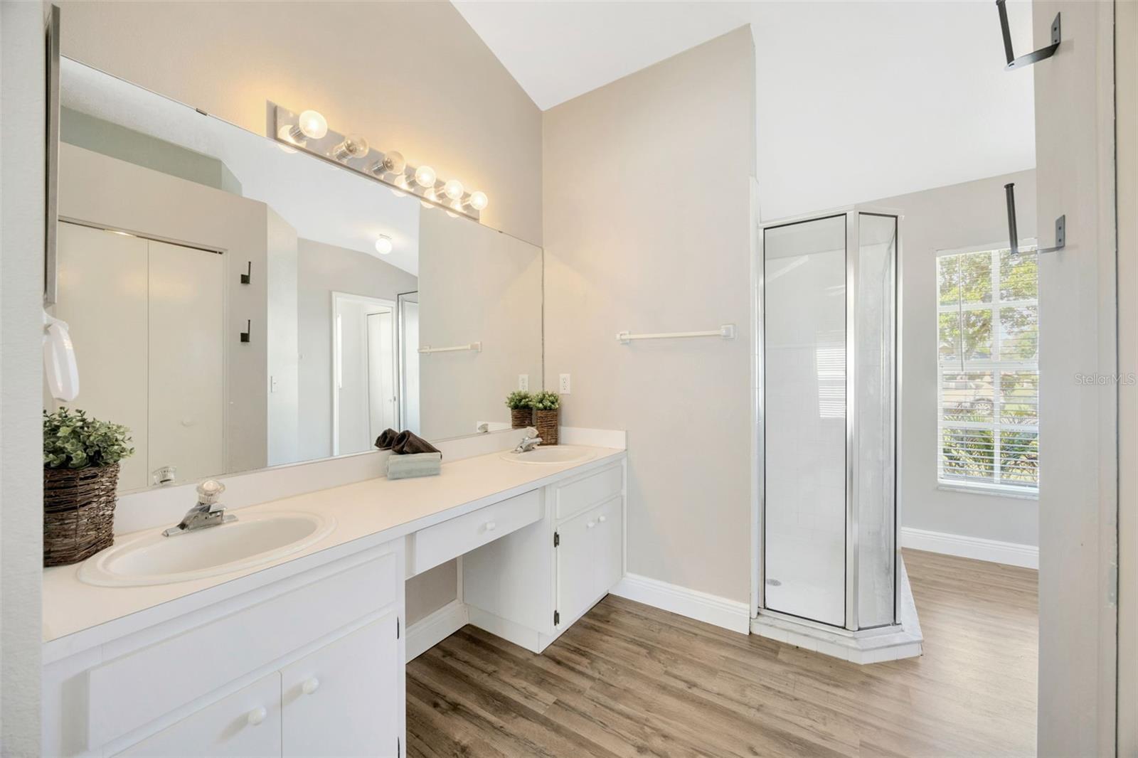Image 12 of 25 For 3414 Silver Meadow Way