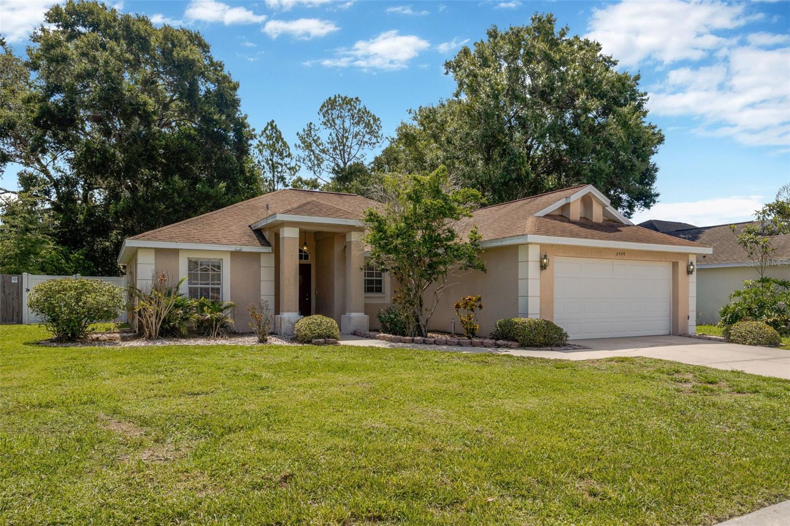 Image 2 of 25 For 3414 Silver Meadow Way