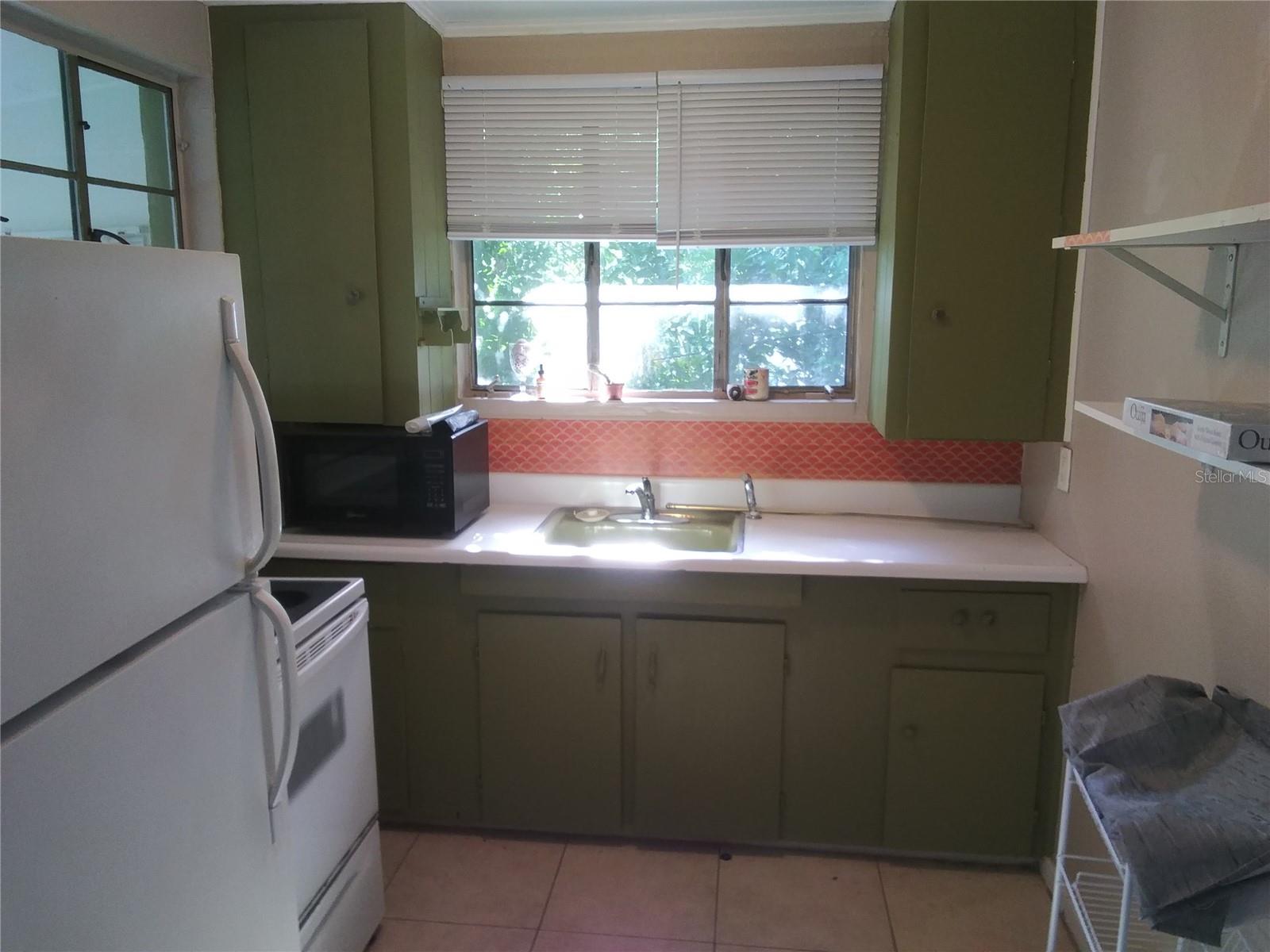 Image 6 of 15 For 1650 28th Avenue N 3