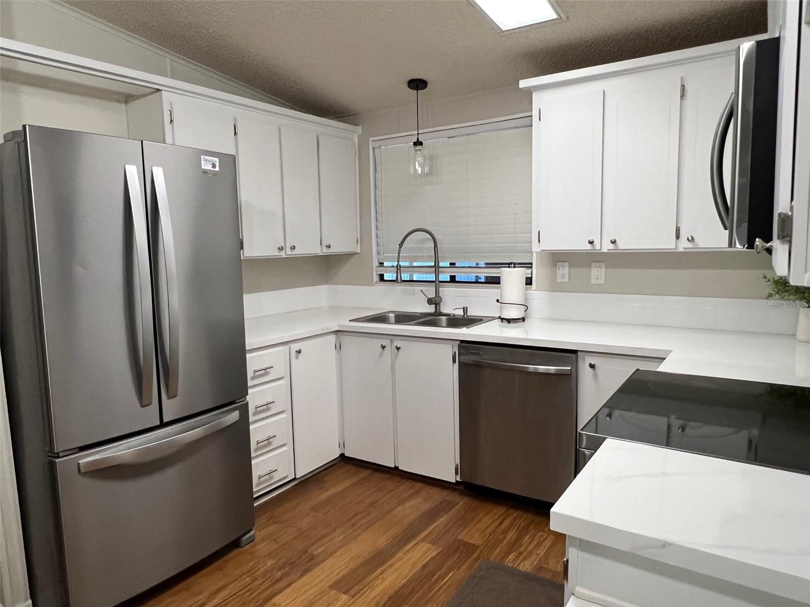 Image 5 of 39 For 1001 Starkey Road 177