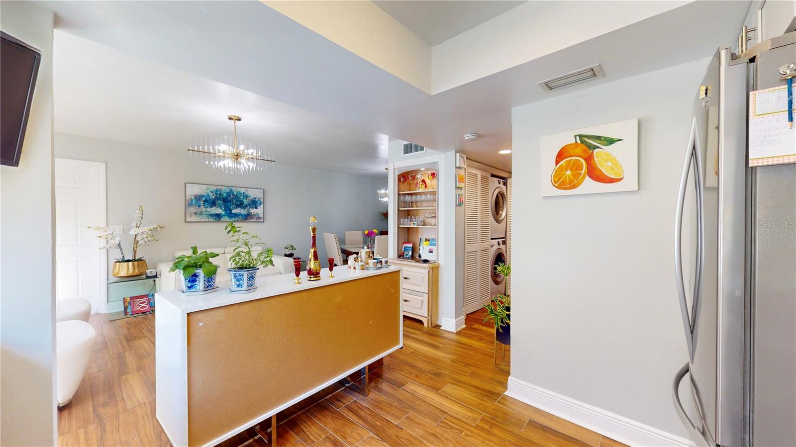 Listing photo id 14 for 11720 Raintree Drive 0
