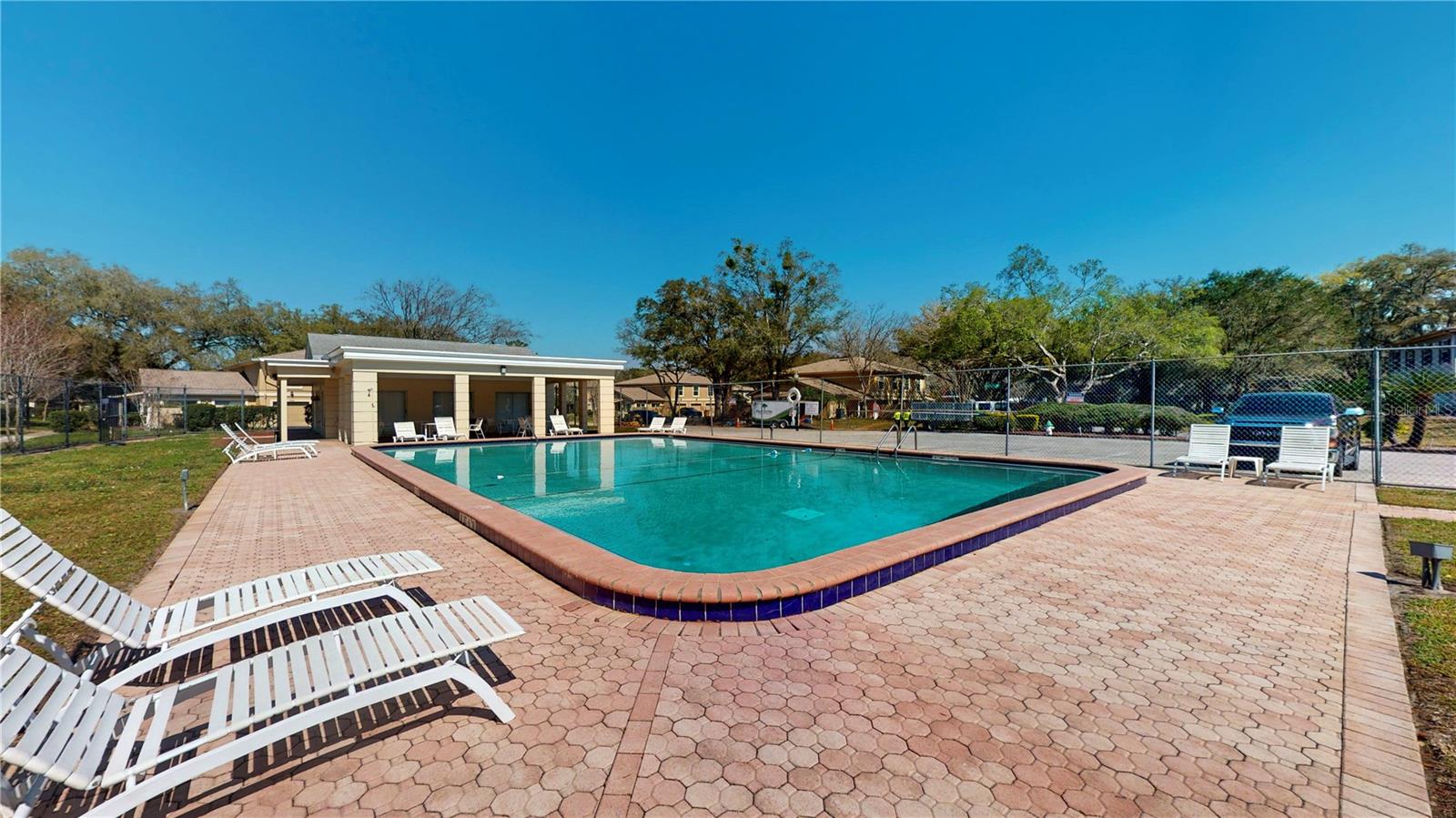 Listing photo id 39 for 11720 Raintree Drive 0