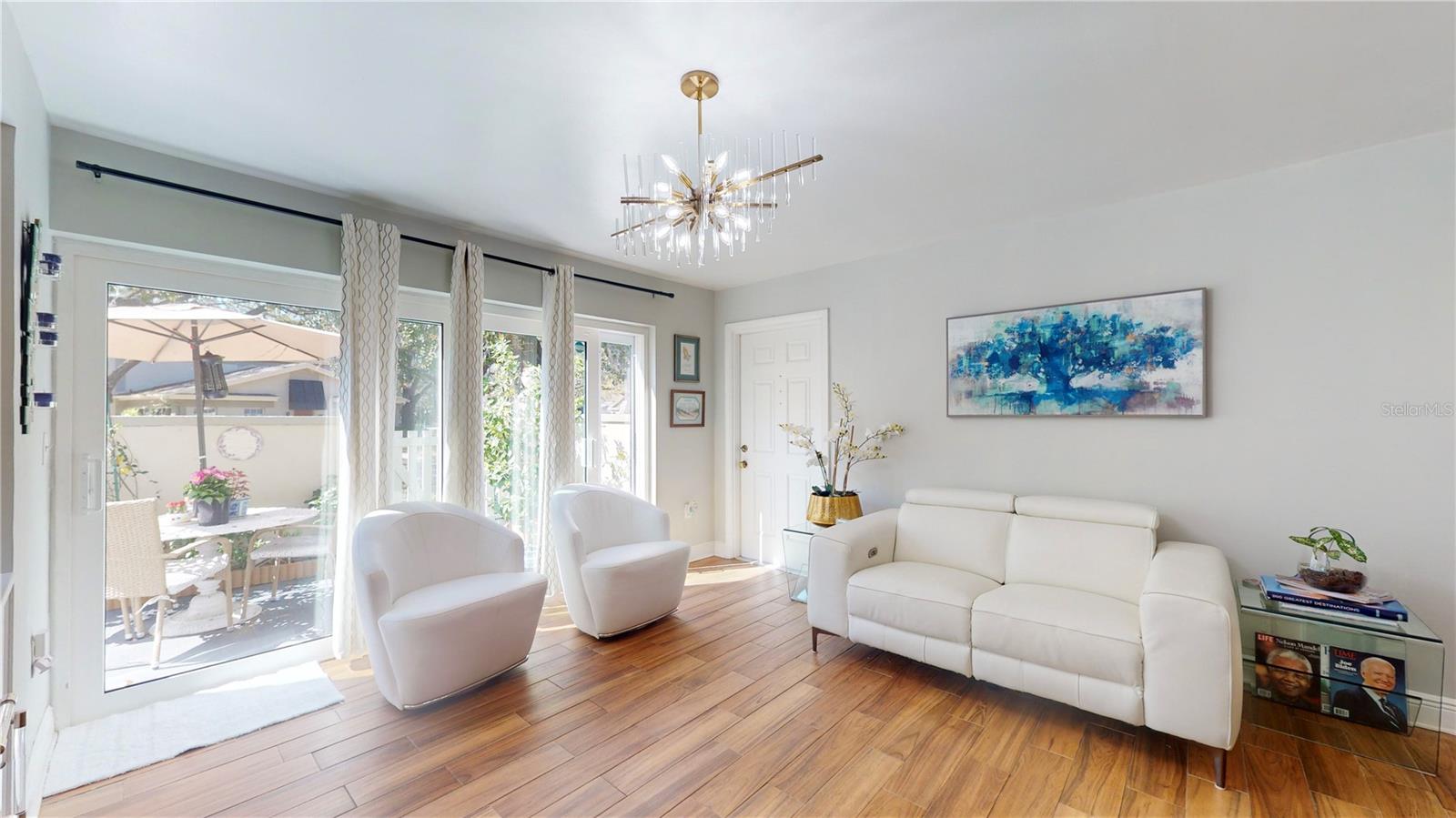 Listing photo id 5 for 11720 Raintree Drive 0