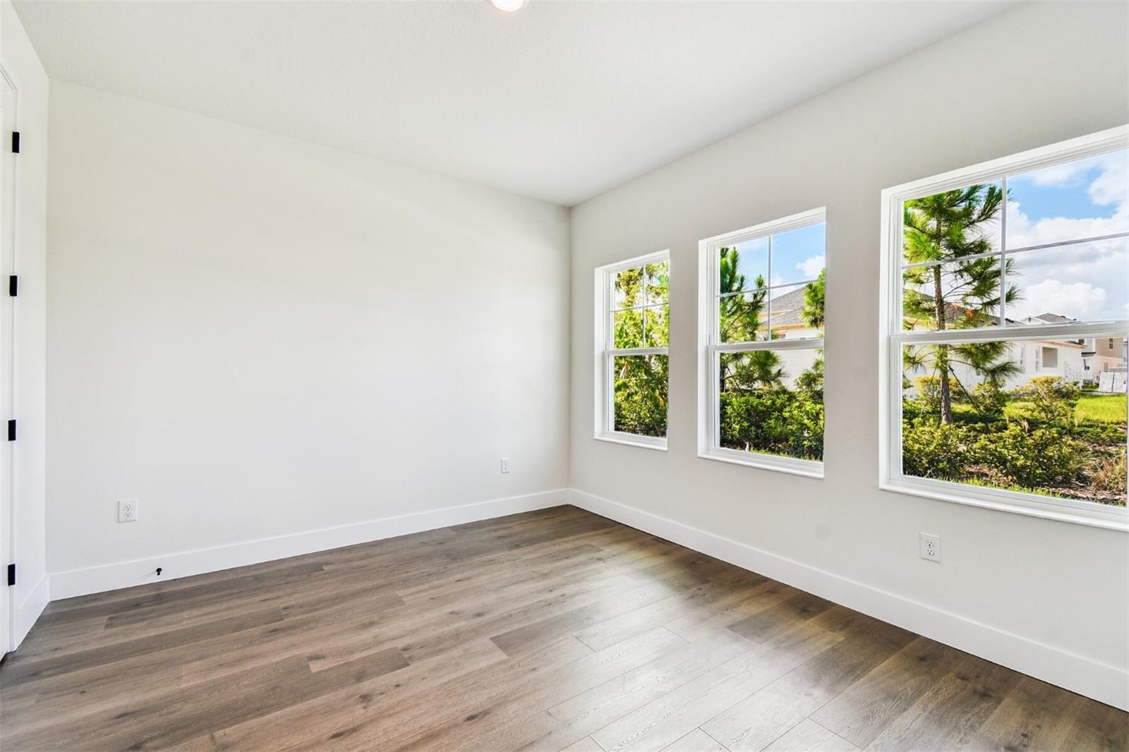 Image 17 of 39 For 28792 Rambutan Drive