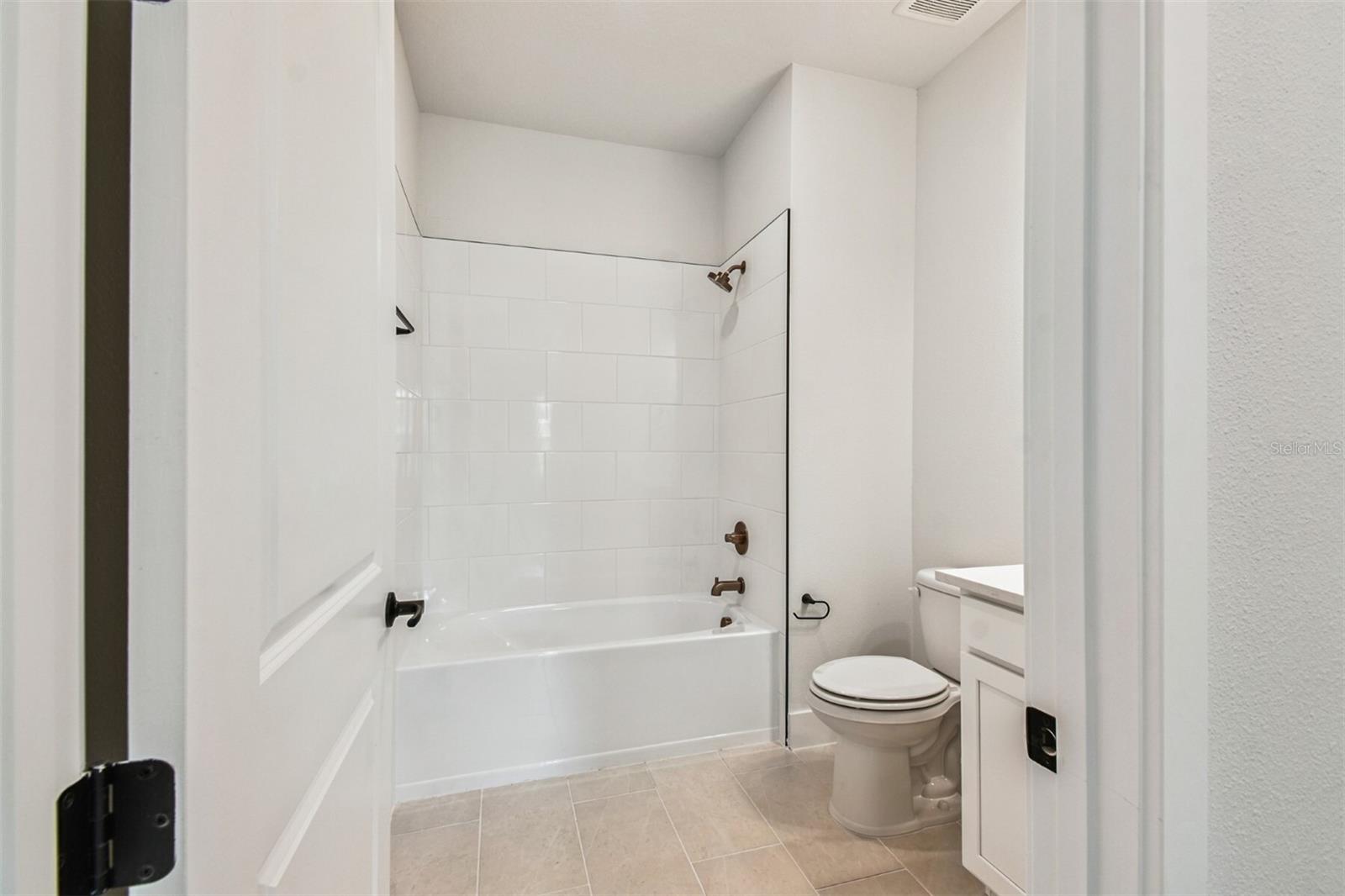 Image 29 of 39 For 28792 Rambutan Drive