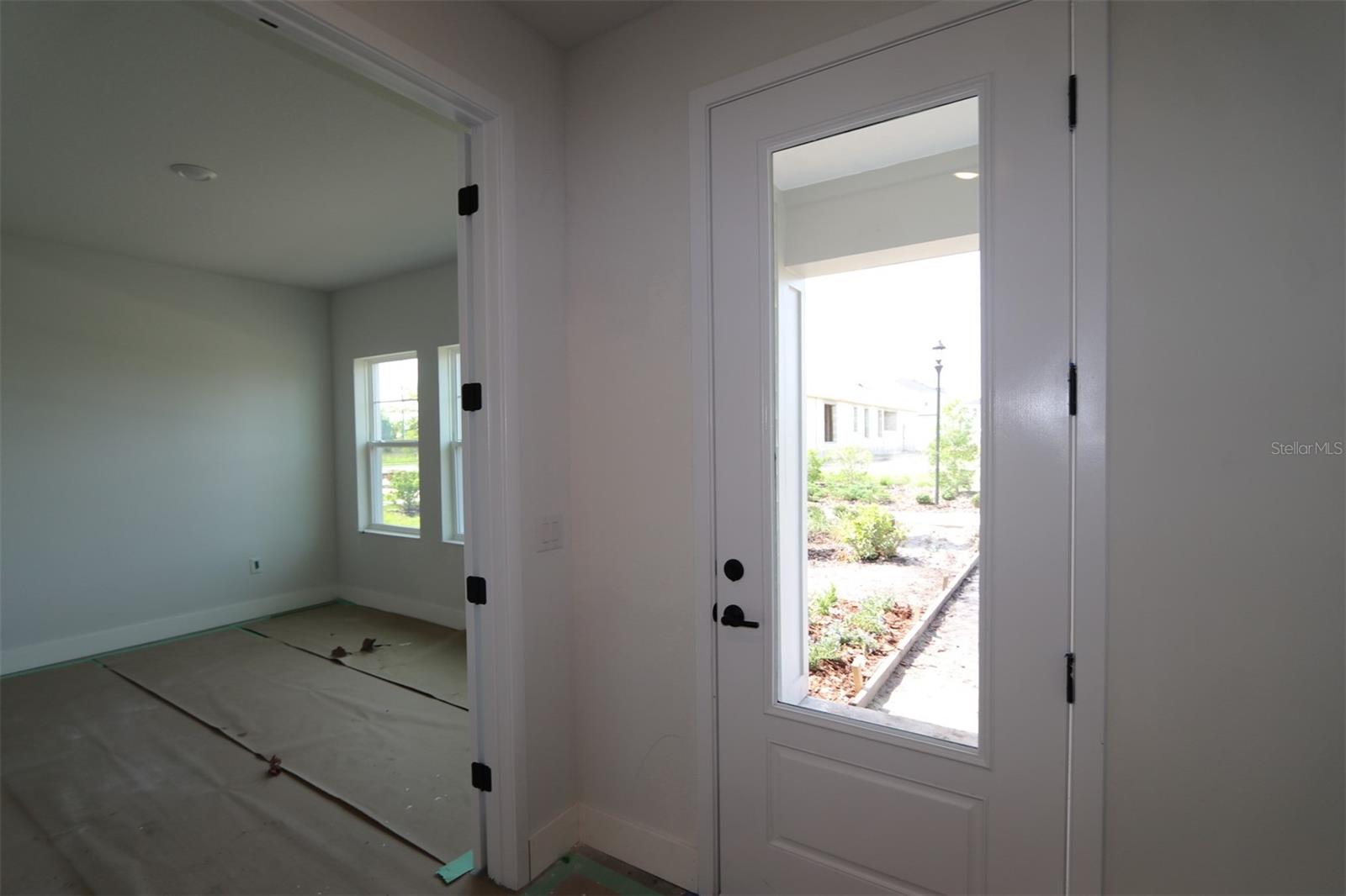 Image 4 of 15 For 28792 Rambutan Drive