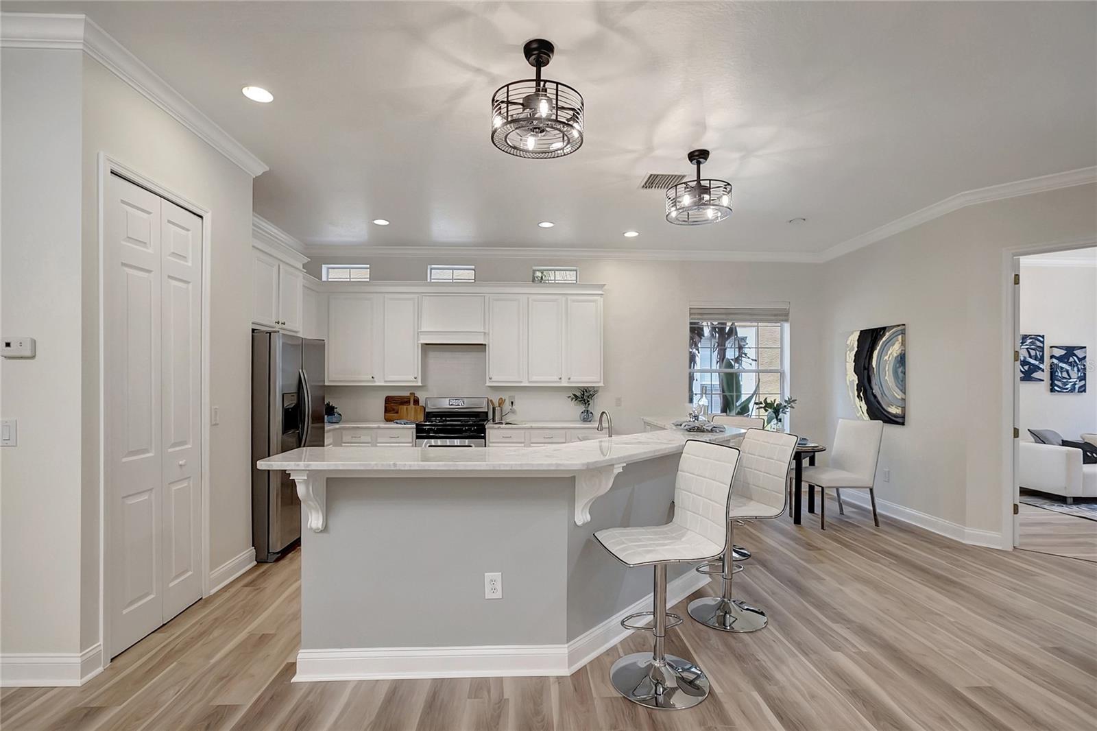 Image 11 of 61 For 11521 Meridian Point Drive
