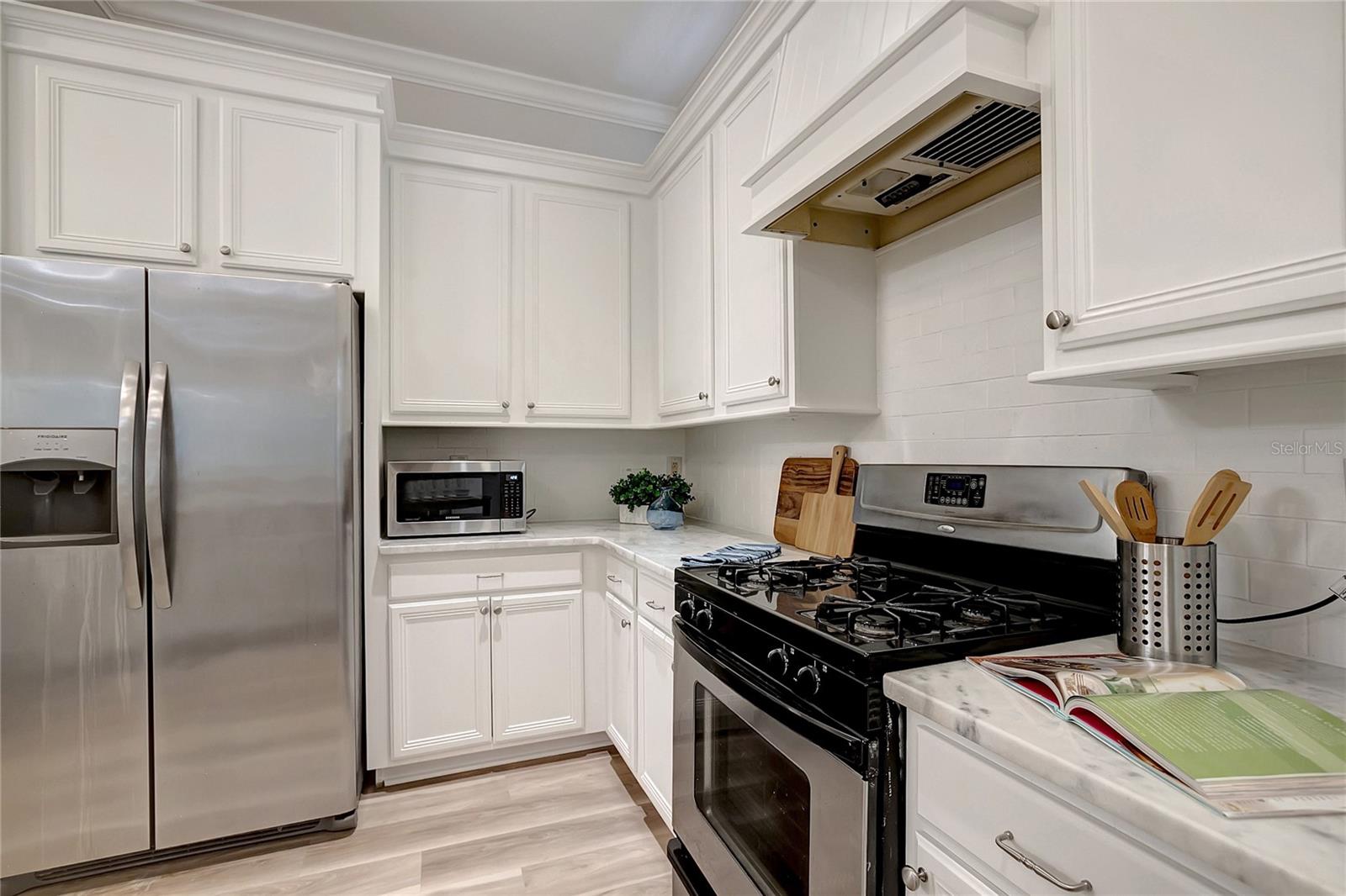 Image 15 of 61 For 11521 Meridian Point Drive