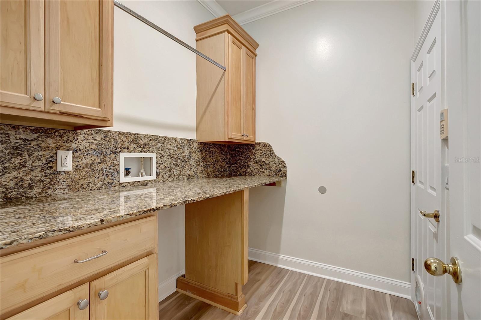 Image 42 of 61 For 11521 Meridian Point Drive