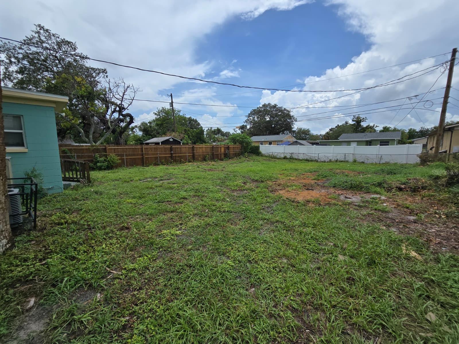 Image 12 of 17 For 1511 27th Street S