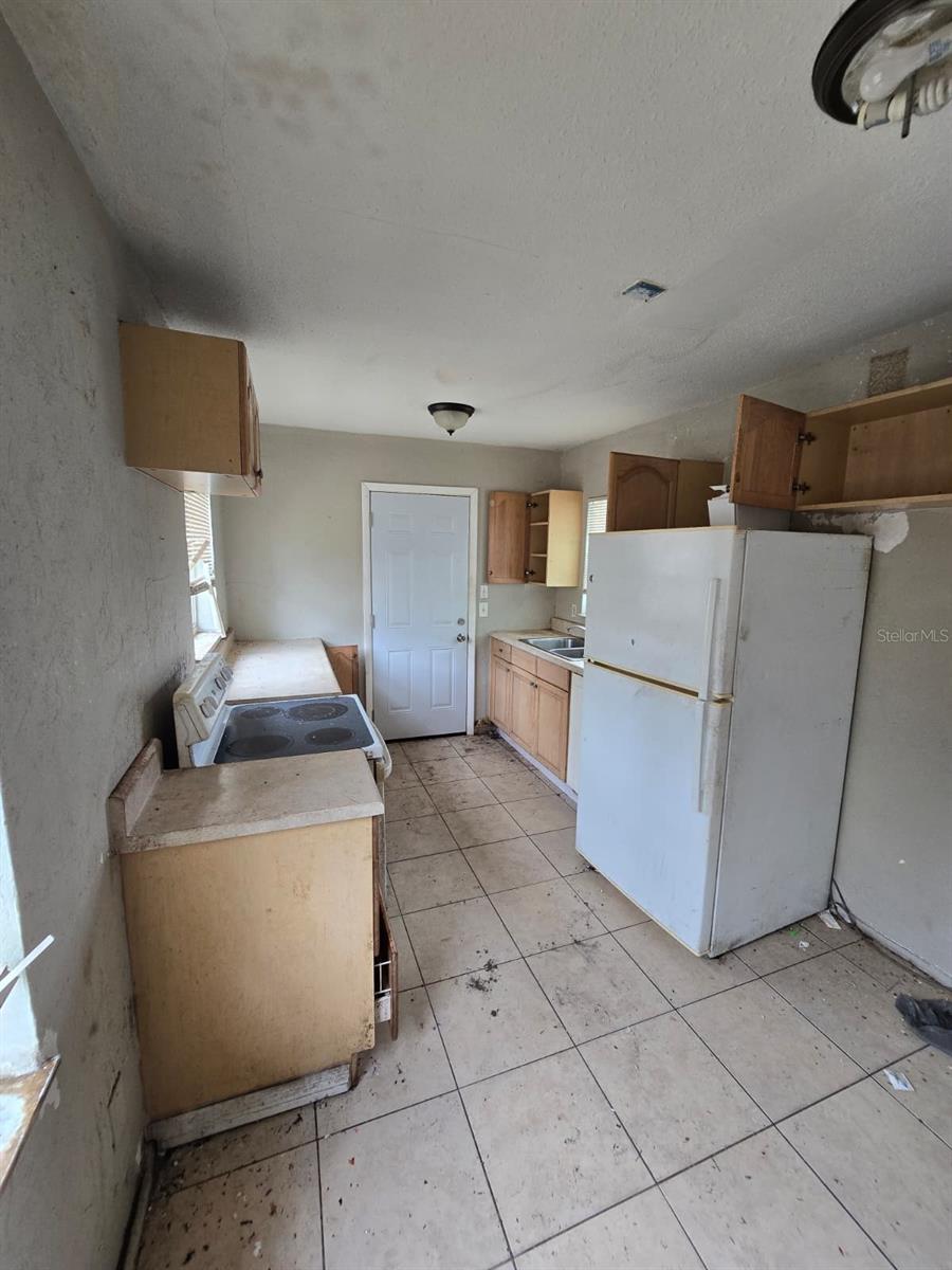 Image 4 of 17 For 1511 27th Street S