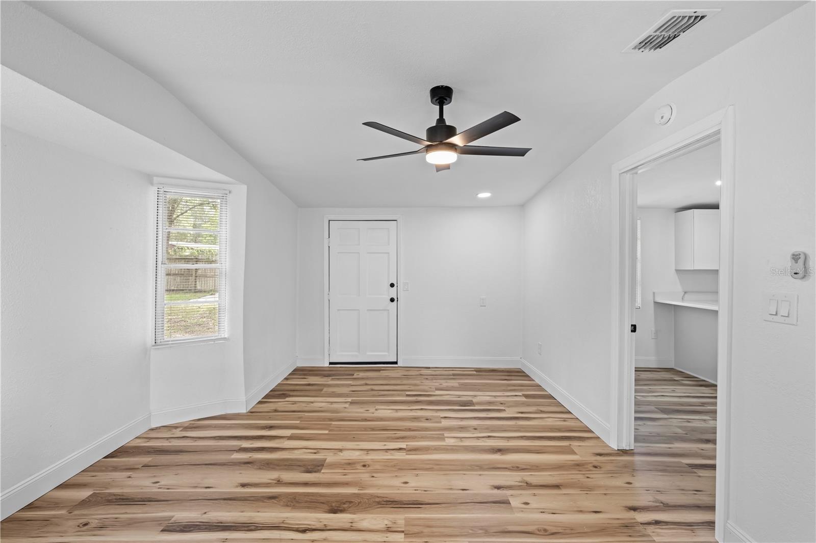 Image 14 of 30 For 21343 Beasley Road