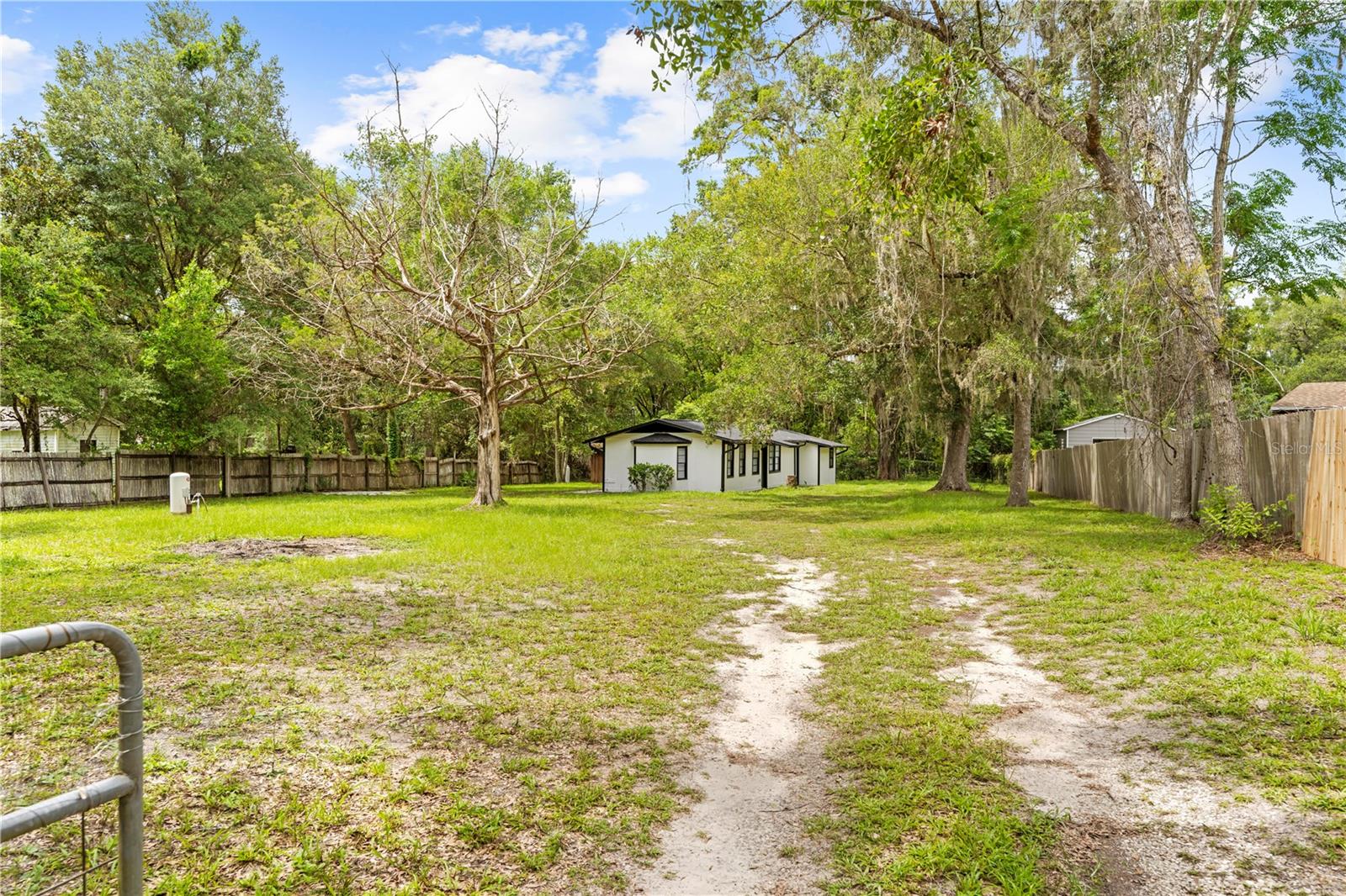 Image 23 of 30 For 21343 Beasley Road