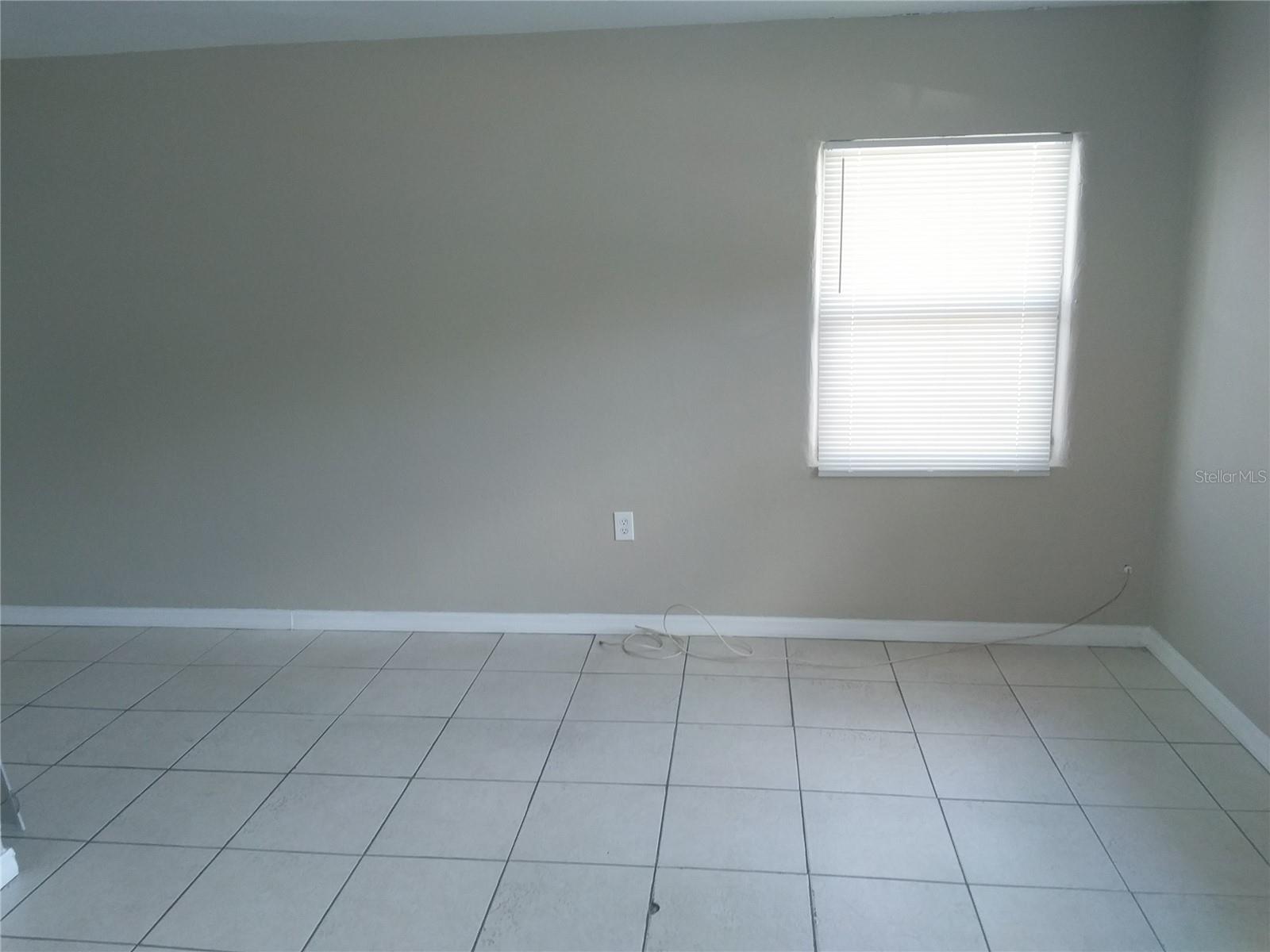 Image 2 of 9 For 986 22nd Avenue S 2