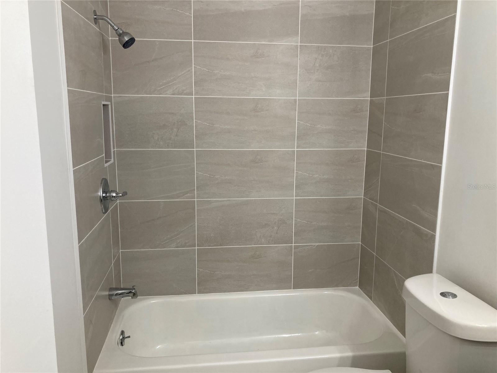 Image 10 of 19 For 621 99th Avenue N 204