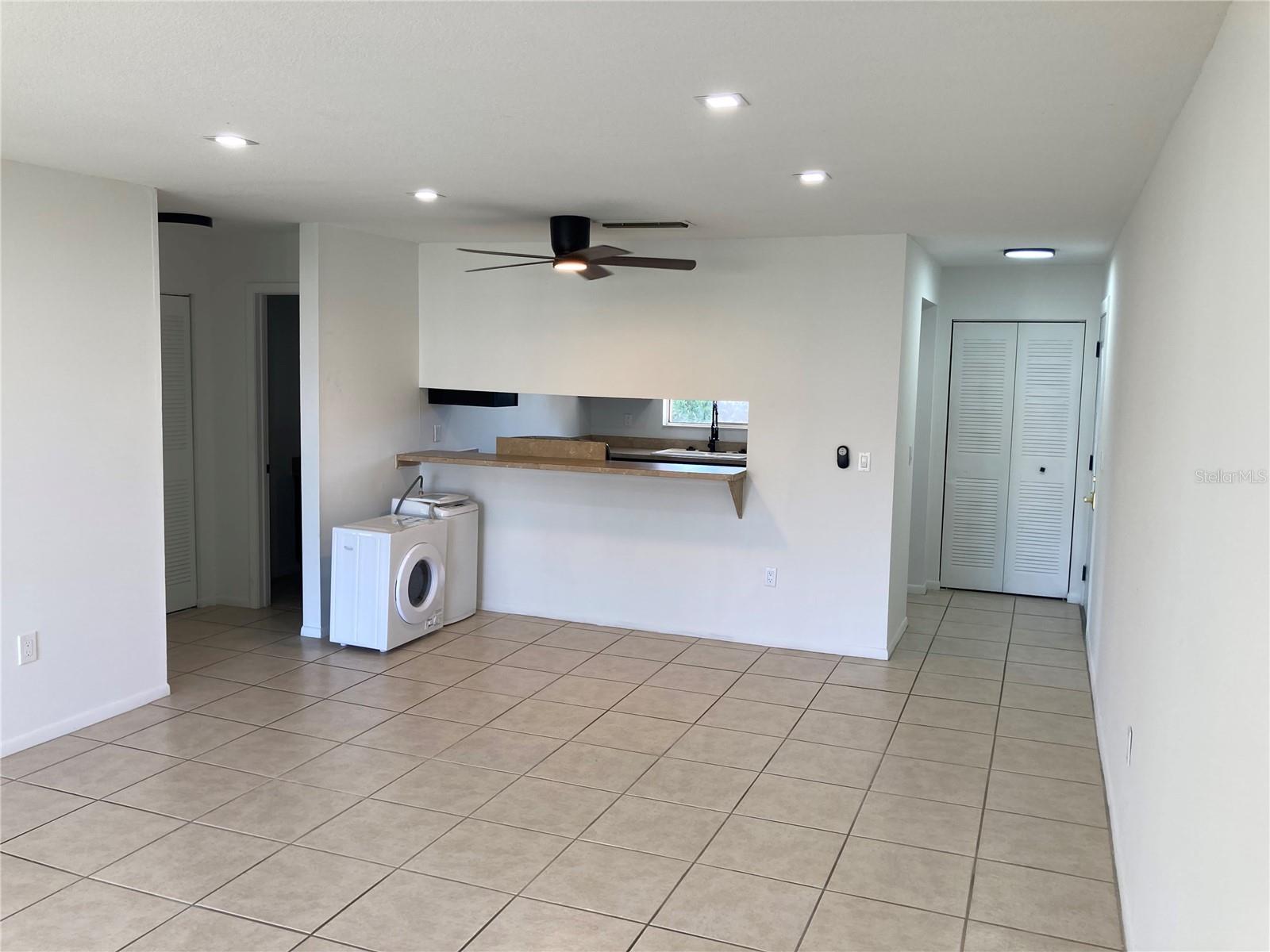 Image 2 of 19 For 621 99th Avenue N 204